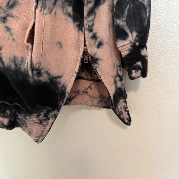 Torrid Black and Cream Tie-Dye Hoodie - Picture 8 of 11